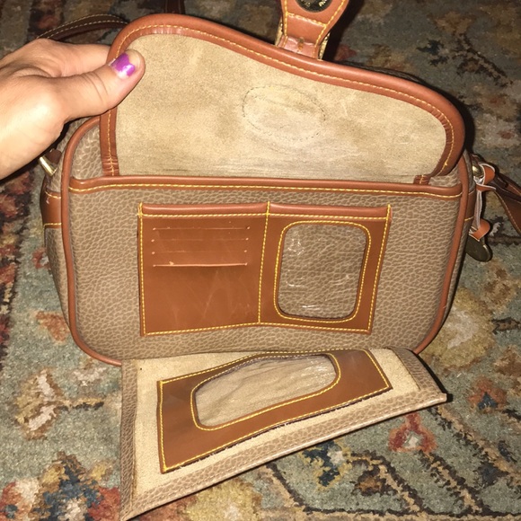 Vintage Dooney & Bourke Travel Purse - Picture 4 of 14